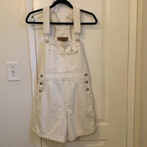Levis Cream Shortalls. Size XS. 90s High Waisted Baggy. NWOT